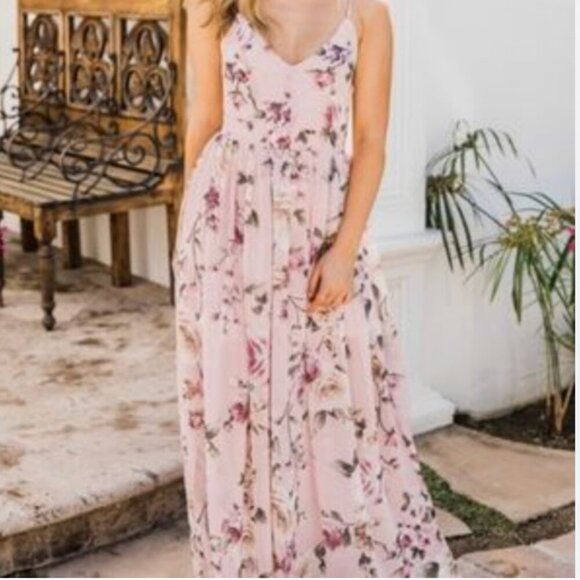 Pink Lily Dresses & Skirts - Pink Lily Floral Maxi Dress - Pink and White